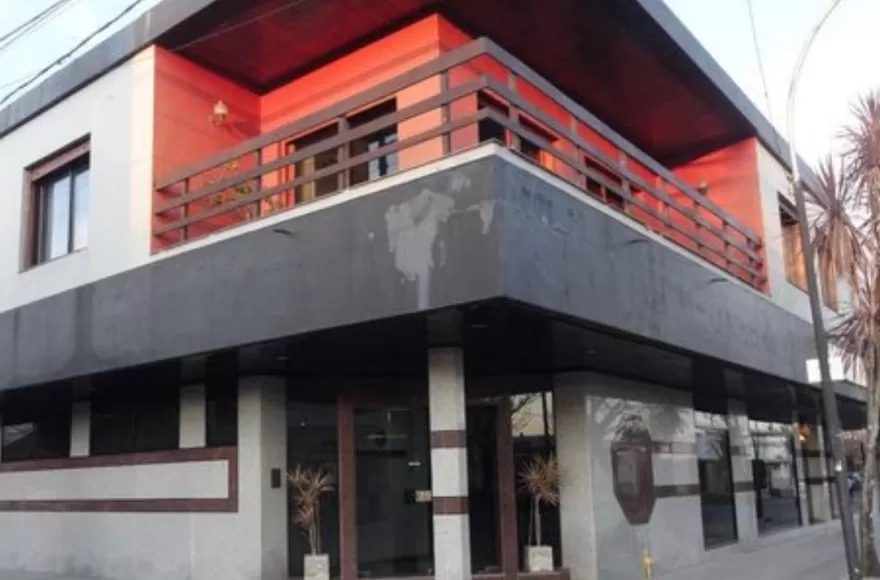 La cochería queda en 11 y 162.