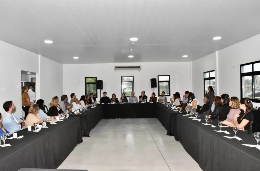 Los dirigentes se reunieron en Berisso.