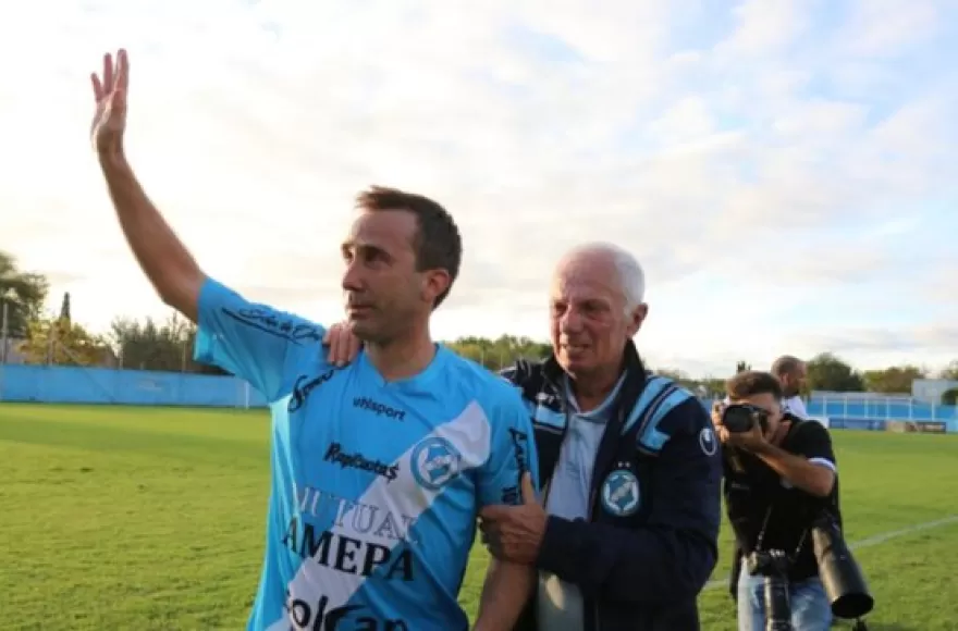 Mauro Raverta, exjugador de Villa San Carlos.