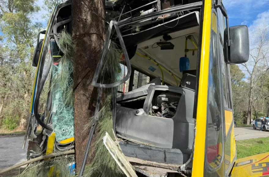 Accidente del micro 202: Scafati confirmó unos 20 heridos y el corte total de la avenida 60