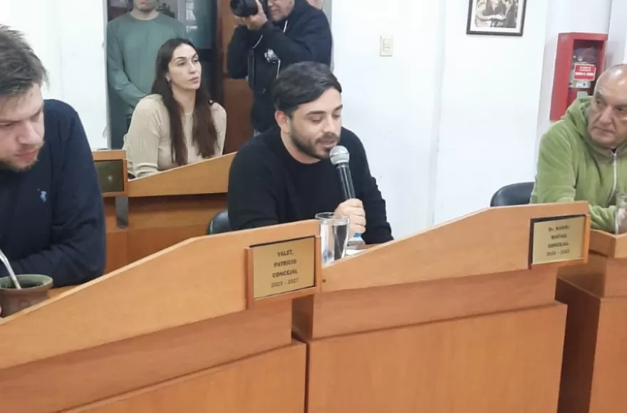 Matías Nanni fue uno de los que se manifestó en contra de la asunción de Luna.