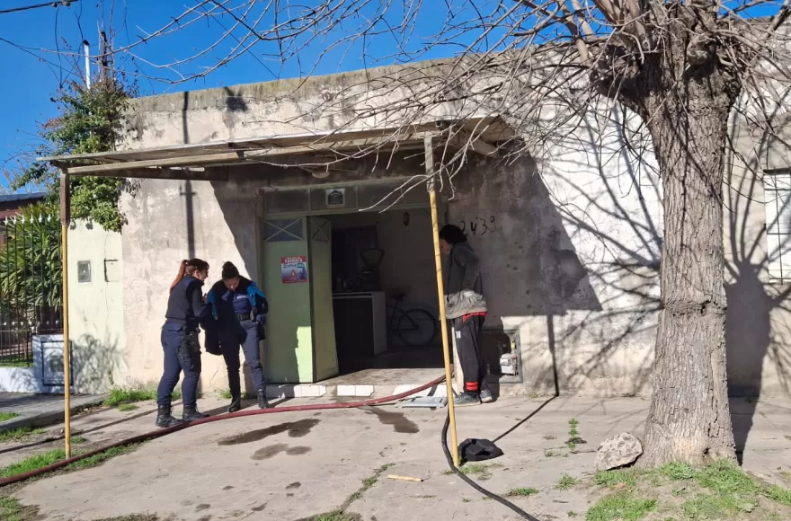 Se constató el fallecimiento de dos personas: un hombre de 85 años y una mujer de 76.