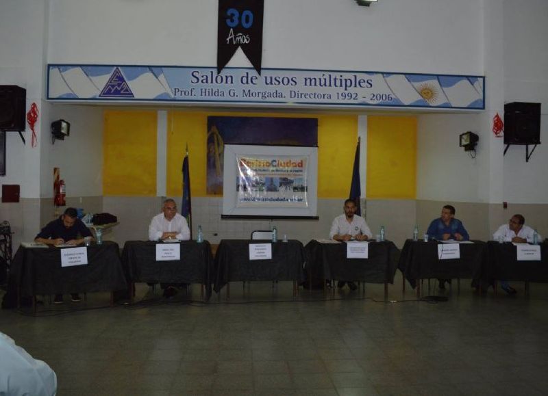 Una jornada histórica en la Escuela de Enseñanza Media Nº 2.