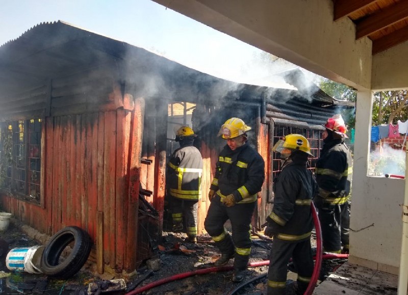 Rápida intervención de los bomberos.