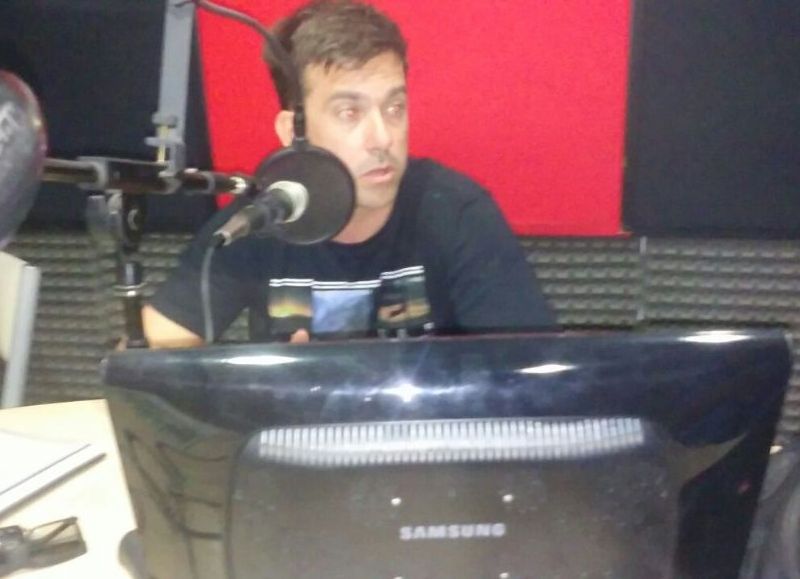 Martín Idiart, en el aire de 'BerissoCiudad en Radio'.