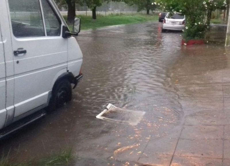 Con las lluvias del lunes, volvieron los trastornos.