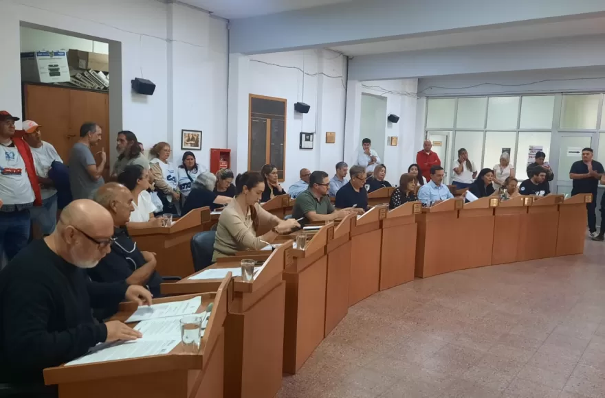 Se vivió una acalorada jornada en el cuerpo legislativo.