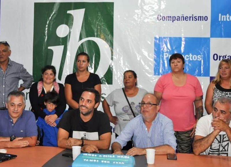 Importante presencia de la militancia.