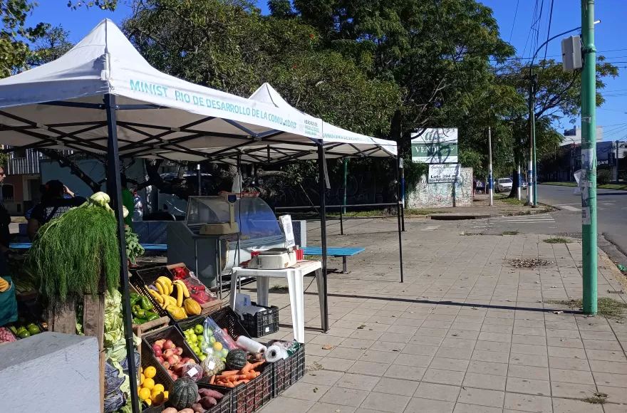 “Precios más económicos y cerca de los hogares”: el Mercado de Productores Familiares llegó al centro