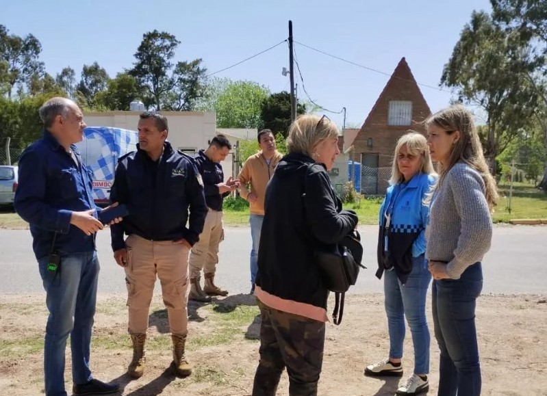 Reunión con vecinos.