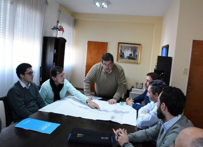 Reunión en Intendencia.