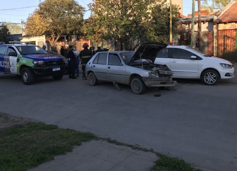 Una mujer resultó herida.