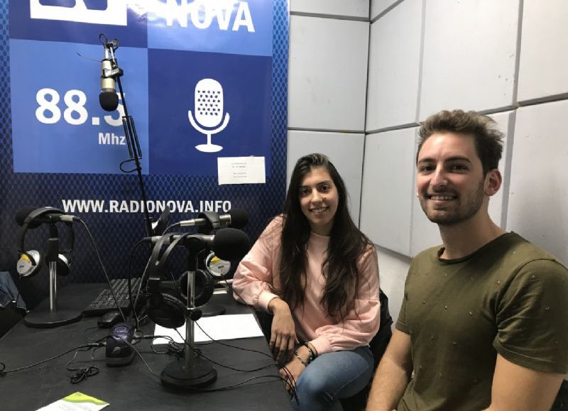 Johanna Quintana y Emiliano Stapich, en el aire de BerissoCiudad en Radio.