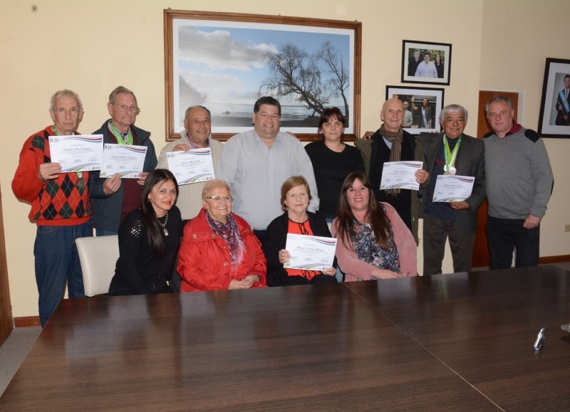 Fueron recibidos por el intendente Nedela.