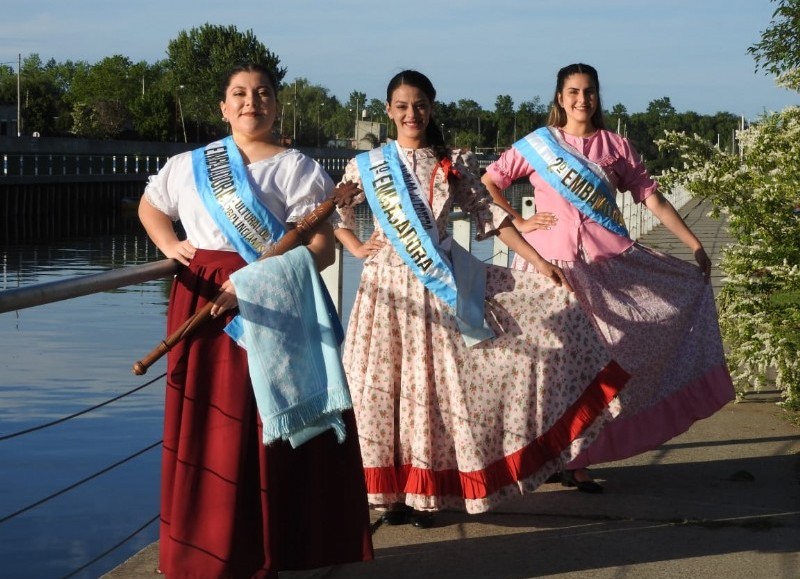 Las embajadoras culturales provincianas.