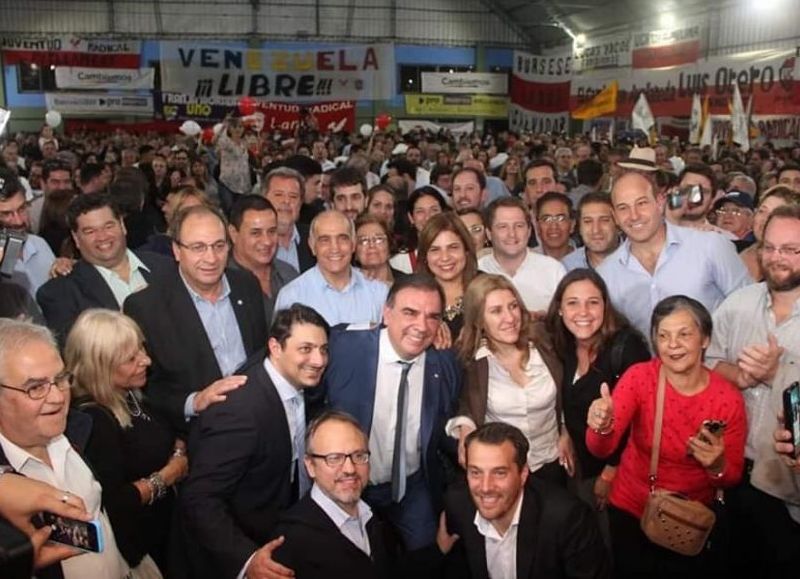 Presencia berissense en el lanzamiento de otro mediático macrista: Luis Otero.