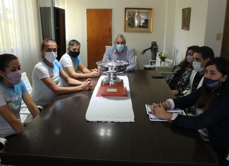 Recibidas por el intendente Cagliardi.