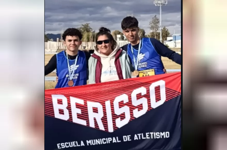 Genaro Scaravilli Renzetti y Fermín López representaron a la ciua.