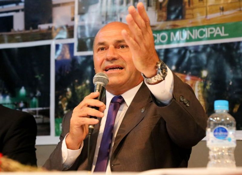 Mario Secco, intendente de Ensenada.