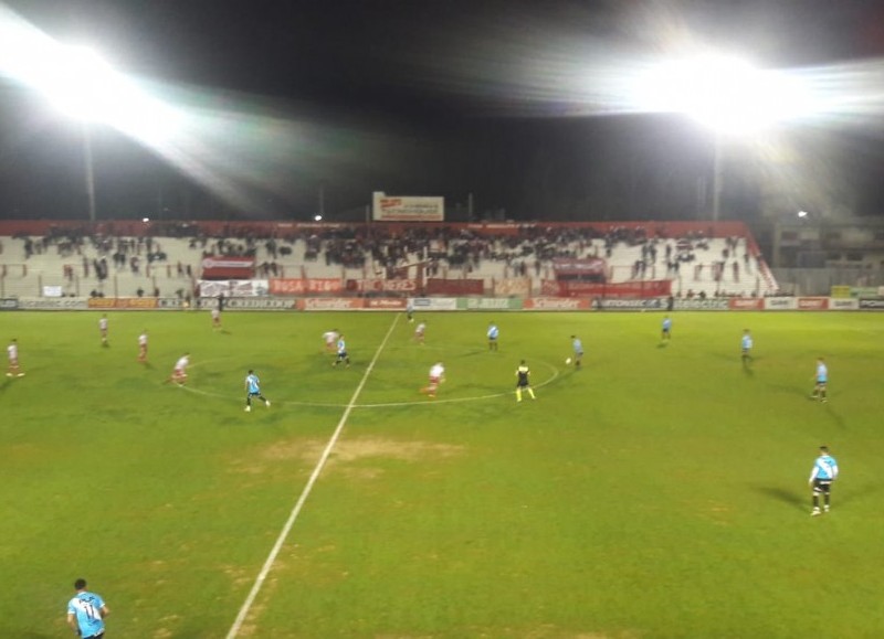 Fue 2-1 ante Talleres de Remedios de Escalada.