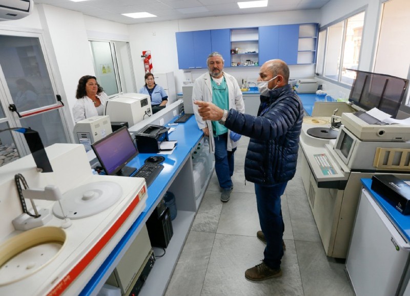 El intendente al frente del operativo de asistencia.