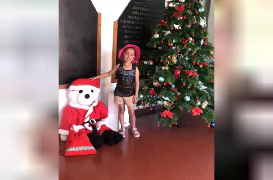 Keila tiene 7 años, es paciente oncológica con metástasis y tiene un sueño: conocer a Emilia Mernes y Duki.