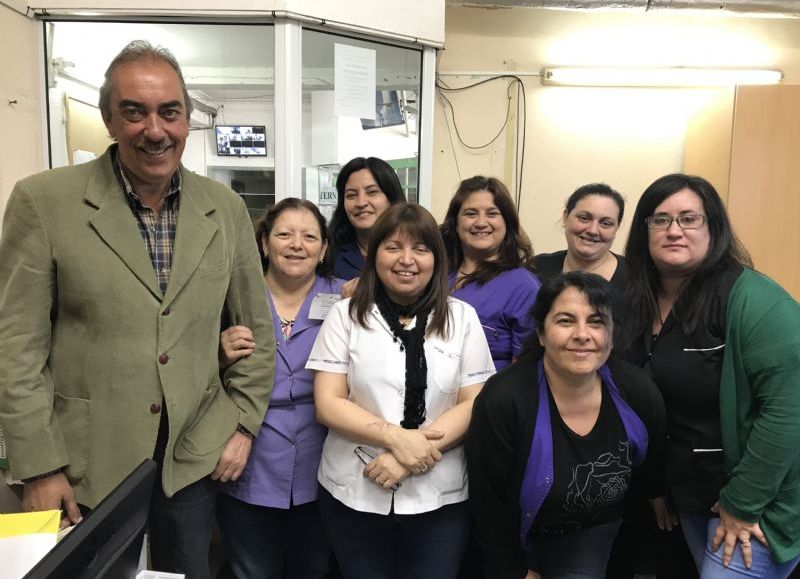 Autoridades y empleados.