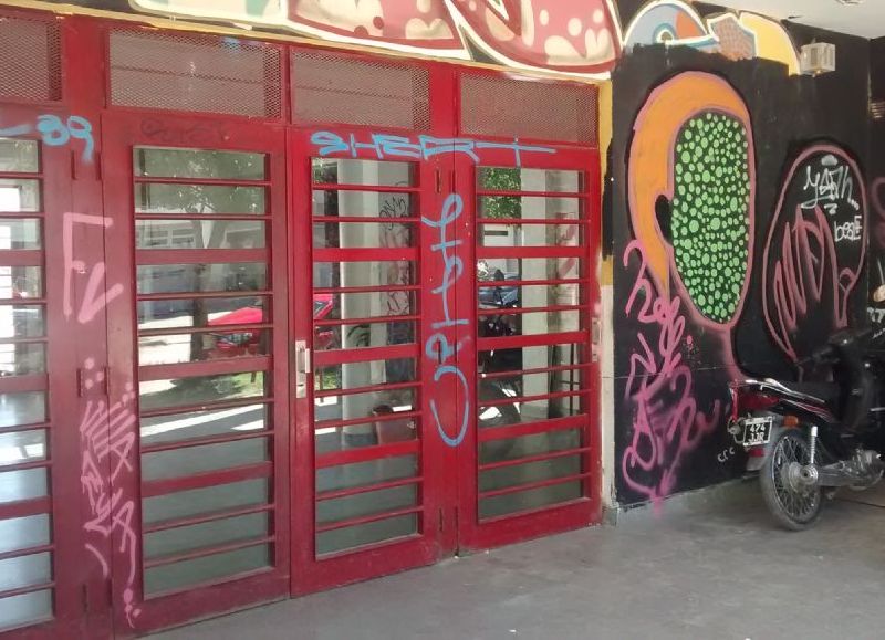 Entusiasmo por el acto electoral.