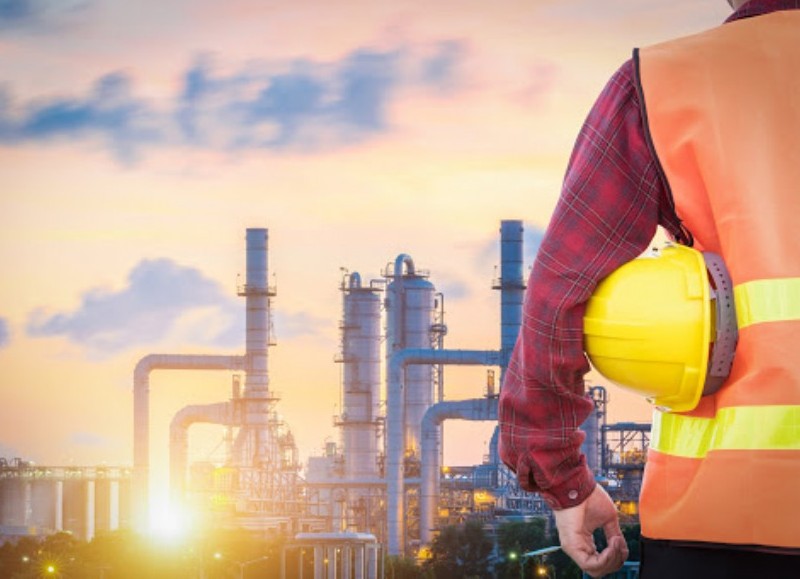 Feliz día trabajadoras y trabajadores petroleros