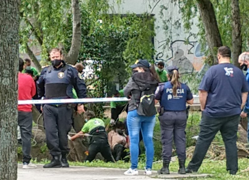 La víctima es un sujeto mayor de edad que solía deambular por la zona.