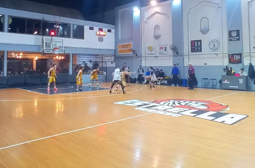 Fue 81 a 49 ante Unión Vecinal B.