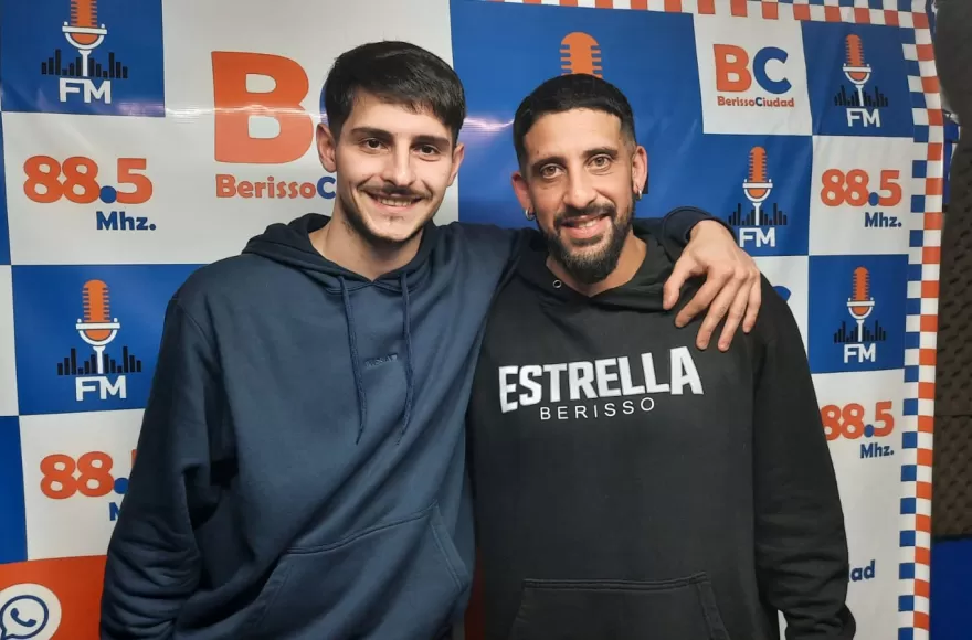 Norberto Orillo y Juan Ignacio Inchausti, integrantes del equipo de básquet masculino de Estrella de Berisso.