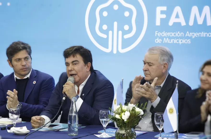 &ldquo;La crueldad no es un m&eacute;rito&rdquo;: Fernando Espinoza cruz&oacute; a Milei luego de que cuestionara a quienes no llegan a fin de mes