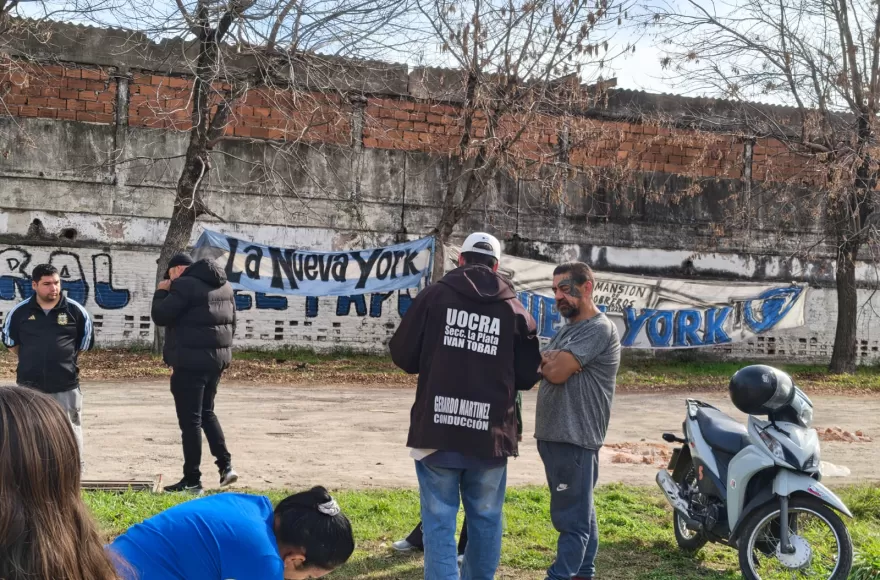 El barrio se transformó en un escenario colorido.