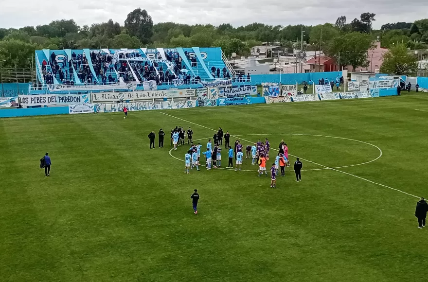 Fue 3-0 en Berisso.