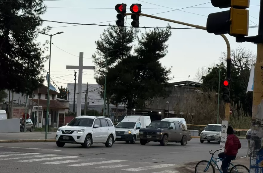 Arteria estratégica en el límite con La Plata.