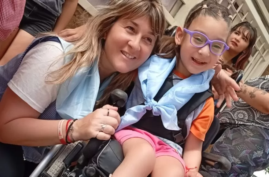 A Brunella no la dejaron participar de un acto.