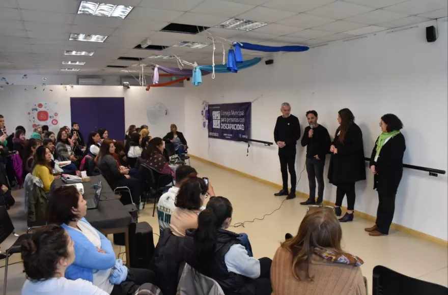 Actividad en el Centro Cultural Papa Francisco.