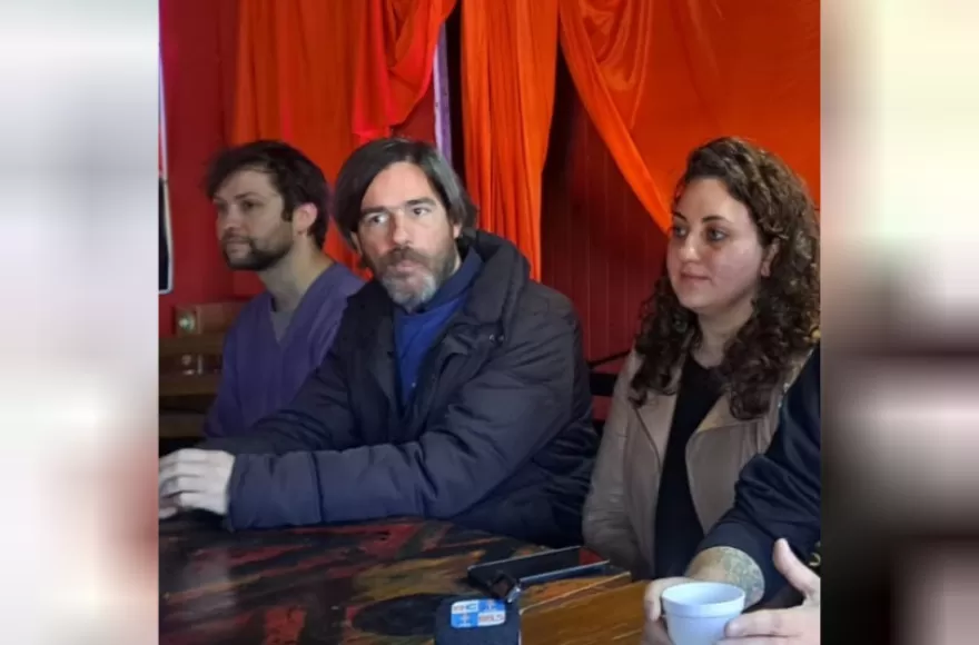 Del Caño presenció la presentación de los candidatos del FIT en Berisso.