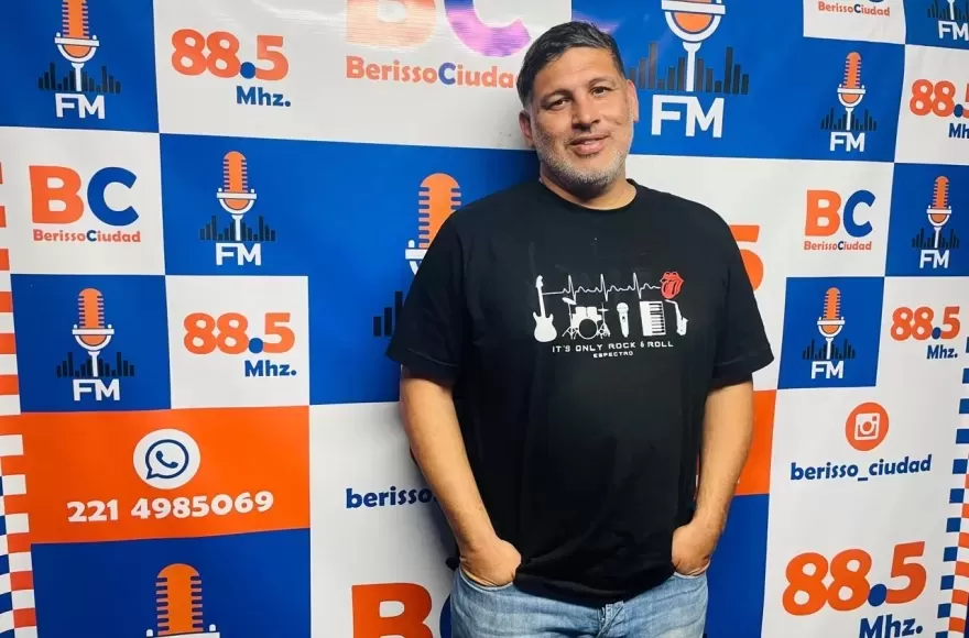  Imagen de archivo en estudio de FM BerissoCiudad.