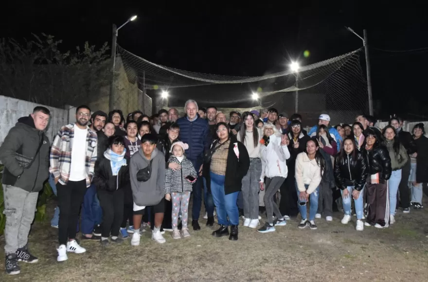 Los jóvenes destacaron la importancia de mantener contacto con los funcionarios municipales.