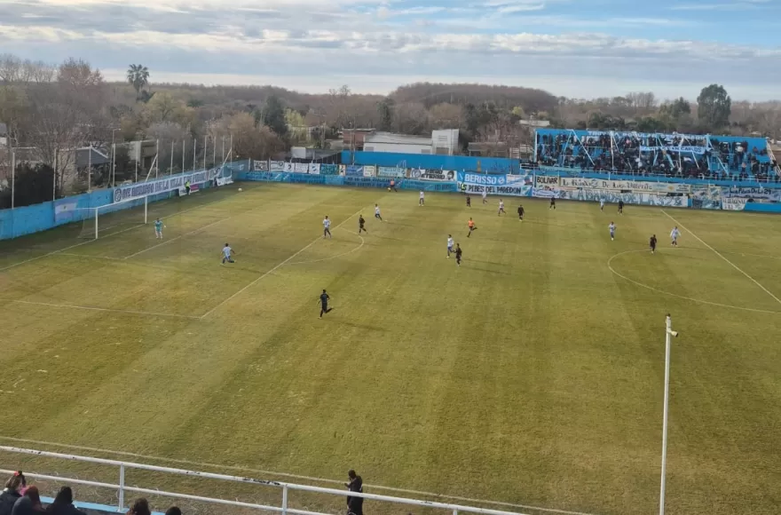 Fue 2-1 ante Liniers.