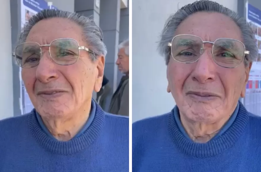 César Sisterna, con casi 90 años, hizo gala de su responsabilidad cívica al acercarse a votar.