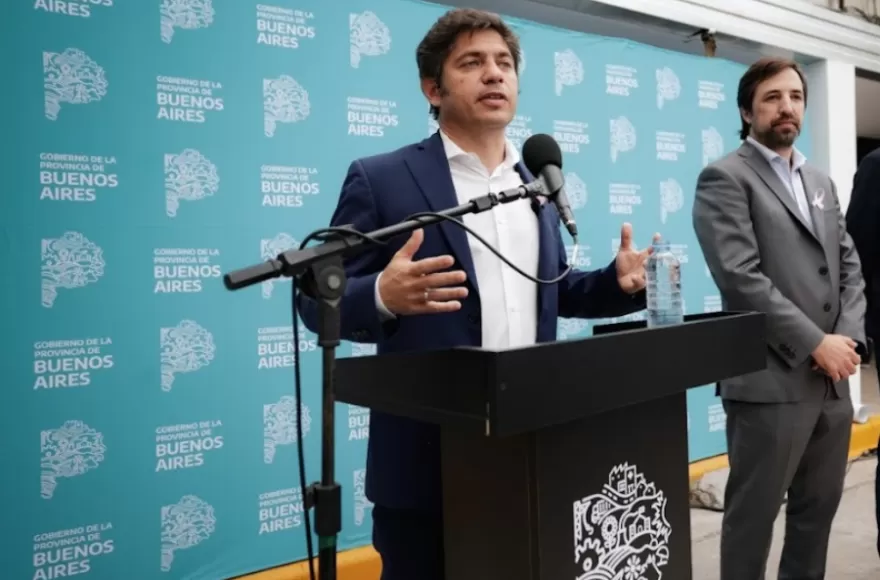 Kicillof recorrió este jueves en Berisso las nuevas instalaciones del Hospital Zonal de Agudos “Dr. Mario V. Larrain”.