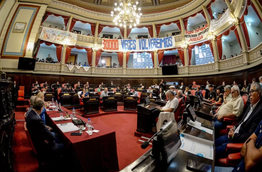 En el marco del Mes de la Memoria, la vicegobernadora bonaerense participó de un conversatorio virtual.