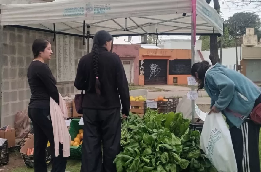 Este miércoles 7 de octubre se llevó a cabo el programa Mercado de Productores Familiares.