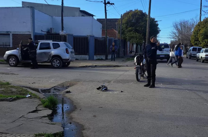 En el lugar trabajaron efectivos de la Policía Local, Policía Científica y personal del SAME.