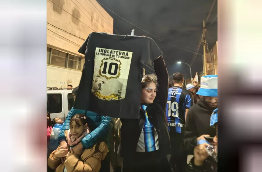 Berisso celebra el triunfo argentino.