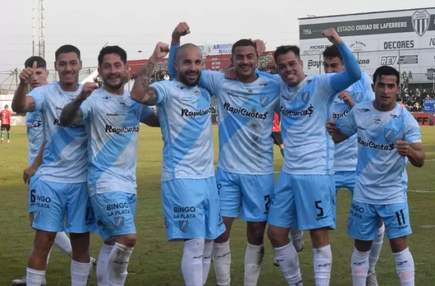 La Villa cosecha seis puntos de seis.
