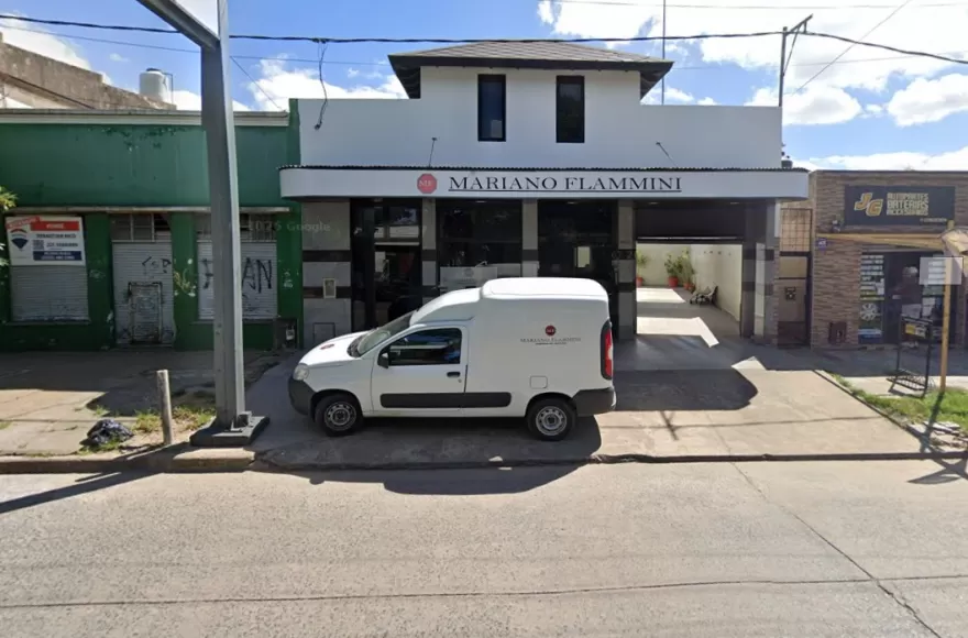 Frente de la Cochería Flammini.